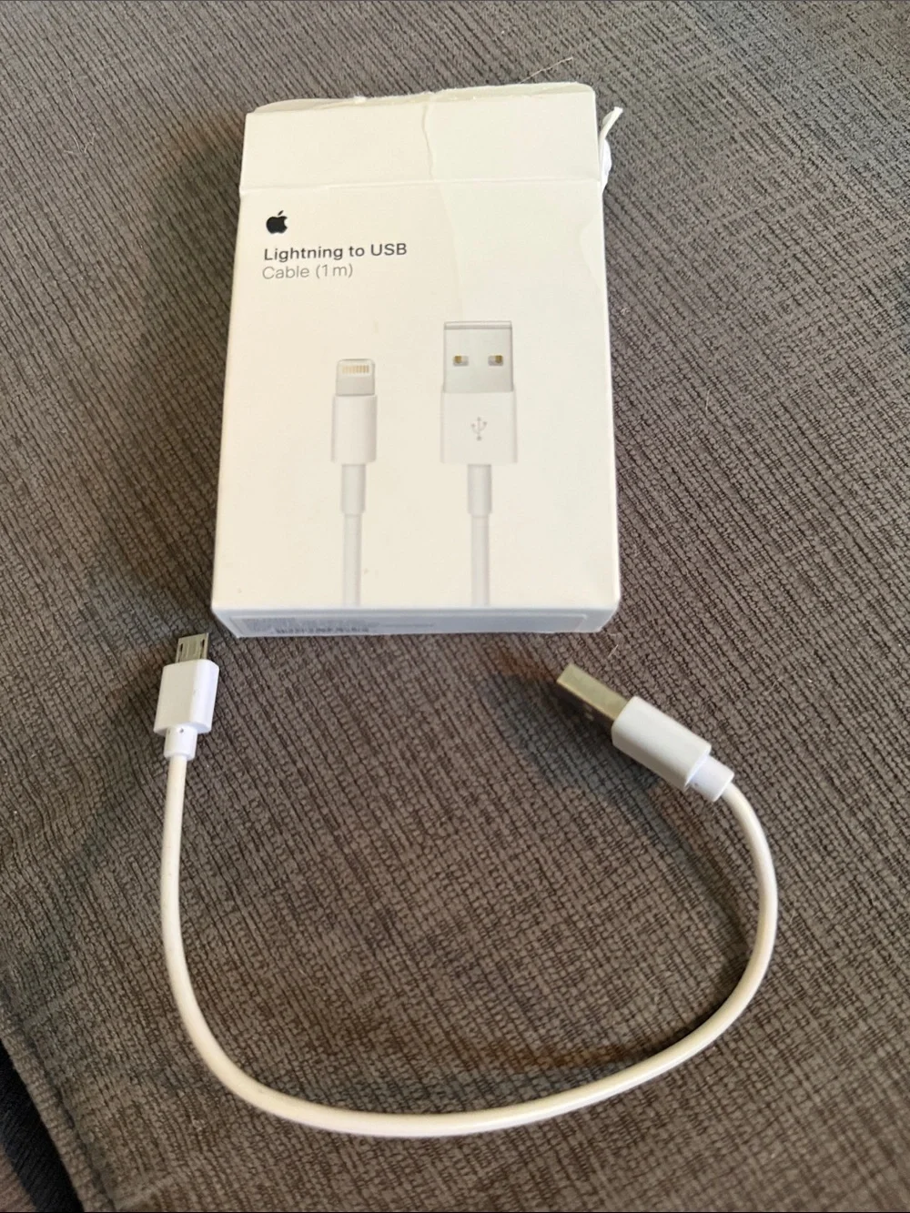 Apple White Lightning to USB Cable (1m)
